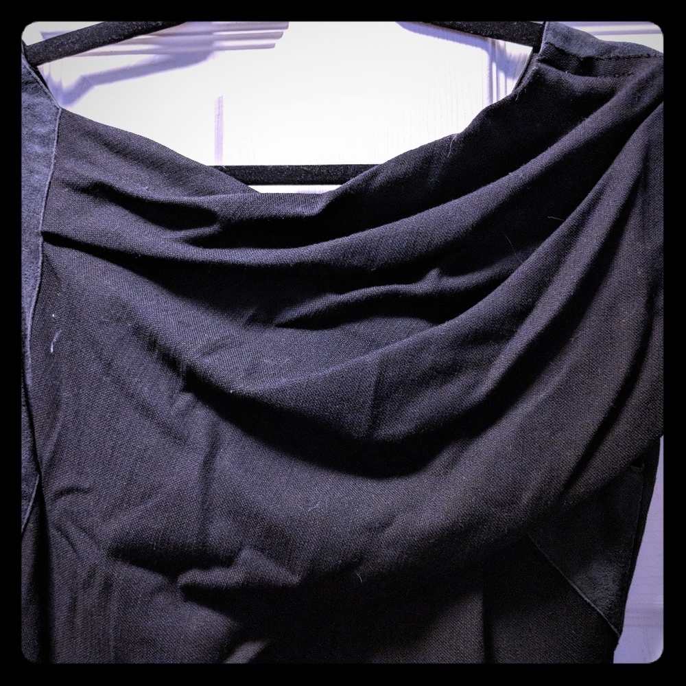 Helmut Lang size 2 stunner lbd